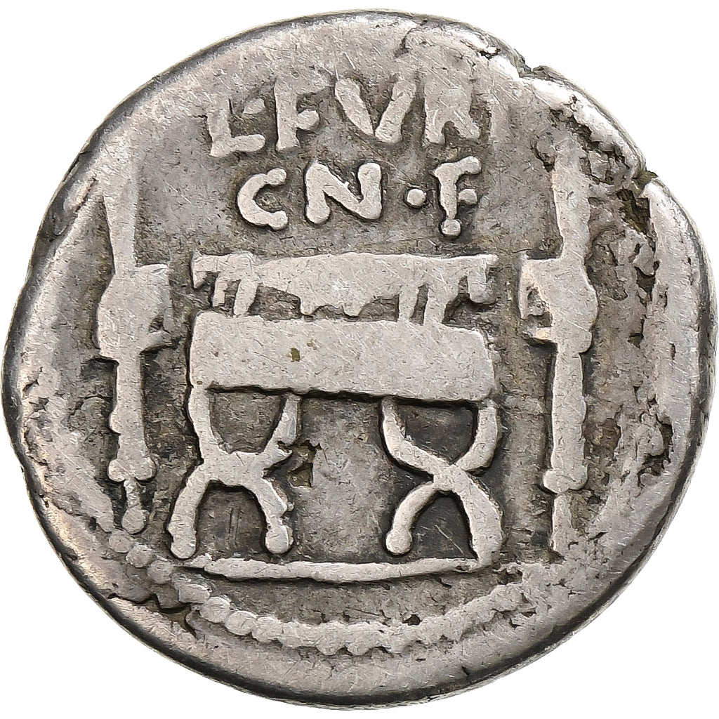 furia,
Denario,
63 a.C.