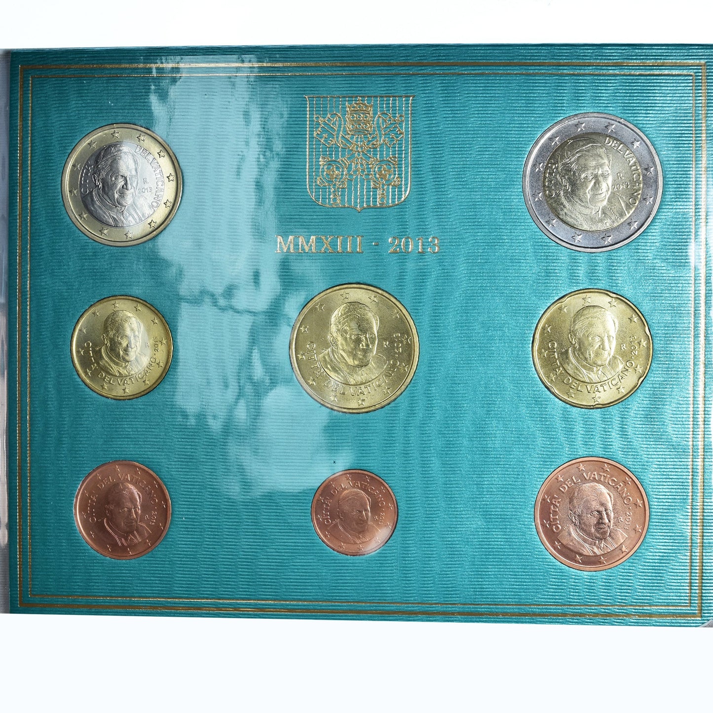 Vaticano, 
  
  1 céntimo a 2 euros, 
  
  Benoît XVI