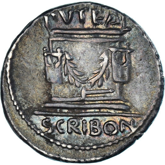 Escribonia, 
  
  Denario, 
  
  62 a.C.