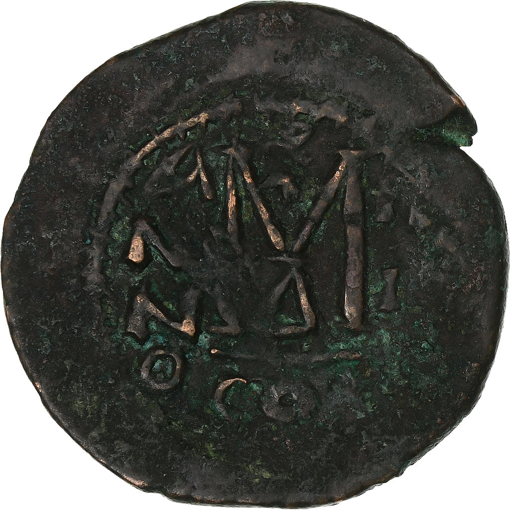 Heraclio, 
  
  con Heraclio Constantino, 
  
  Follis