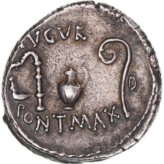 Julio César, 
  
  Denario, 
  
  46 a.C.