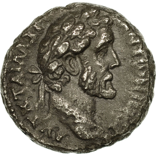 Acuñar, 
  
  Antonino Pío, 
  
  tetradracma