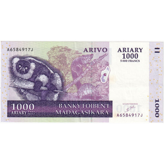 Madagascar, 
  
  1000 ariarios, 
  
  2004