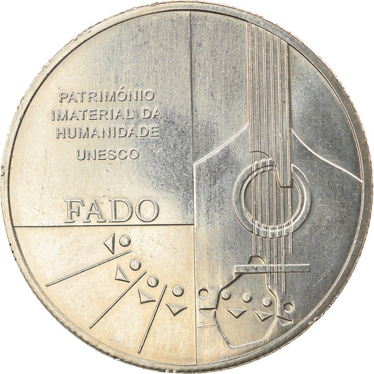 Portugal, 
  
  2-1/2 euros, 
  
  el fado